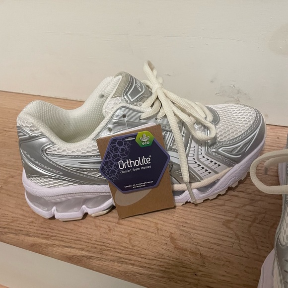 Women’s JJJJound x Gel Kayano 14 'Silver White’ size 5.5 - Picture 2 of 5